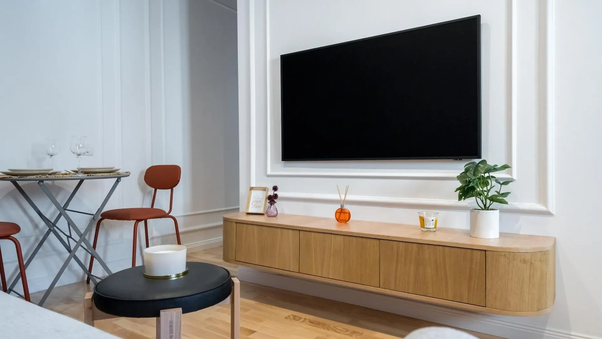 Apartment Echo Studio Bucharest